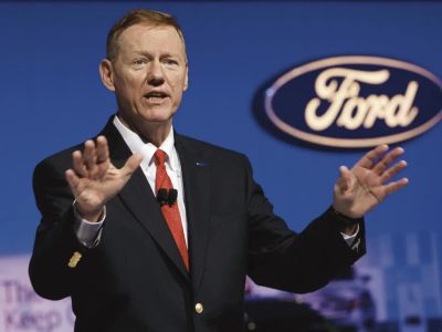 Alan Mulally, ex CEO de Ford